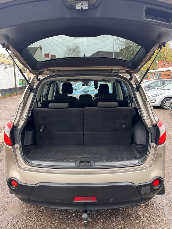 Used Nissan Qashqai+2 2010 for sale - 77395285: Photo 9