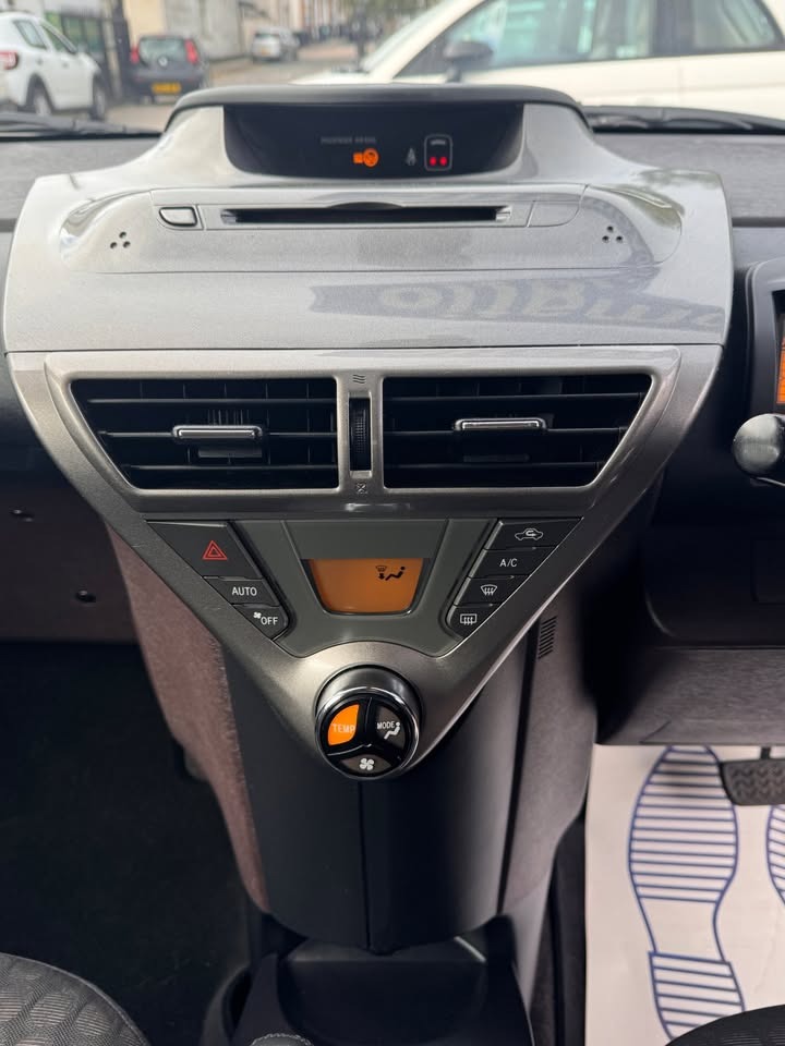 Used Toyota IQ 2010 for sale - 77395298: Photo 20