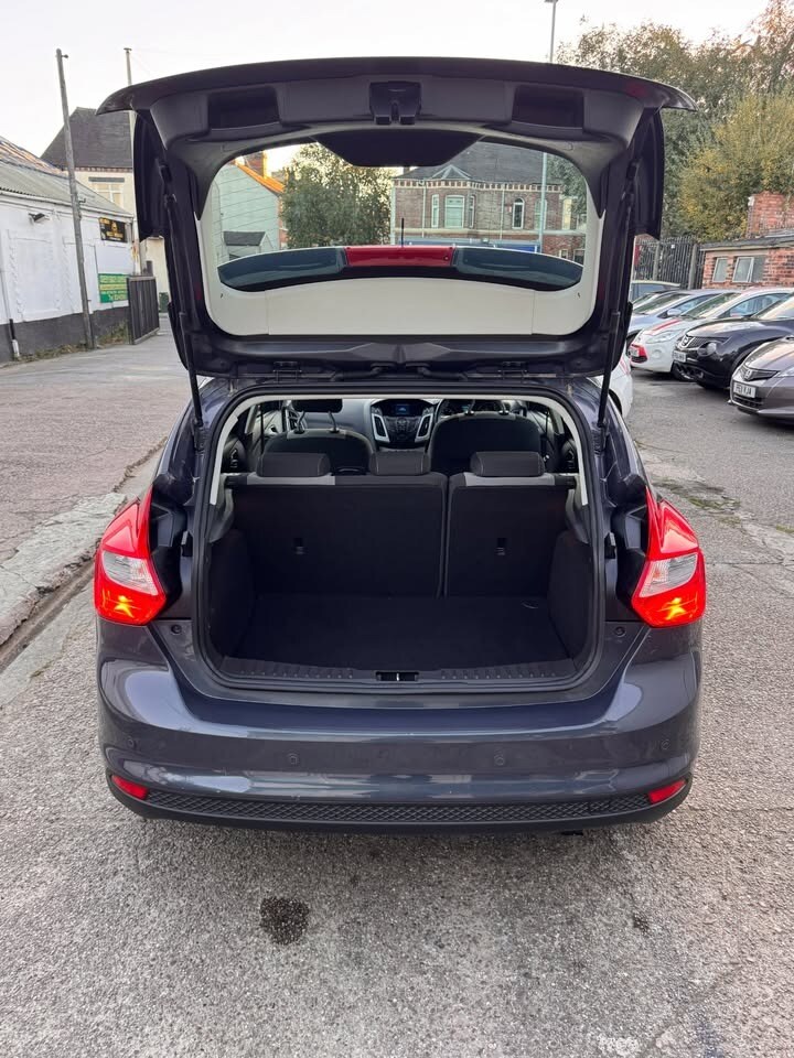 Used Ford Focus 2012 for sale - 77398471: Photo 10