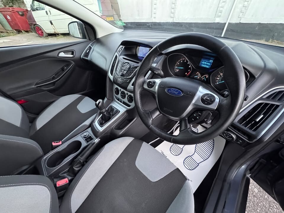 Used Ford Focus 2012 for sale - 77398471: Photo 19