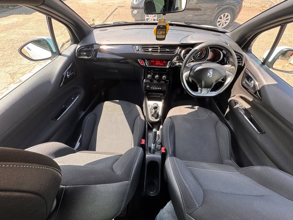 Used Citroen DS3 2010 for sale - 77395347: Photo 16