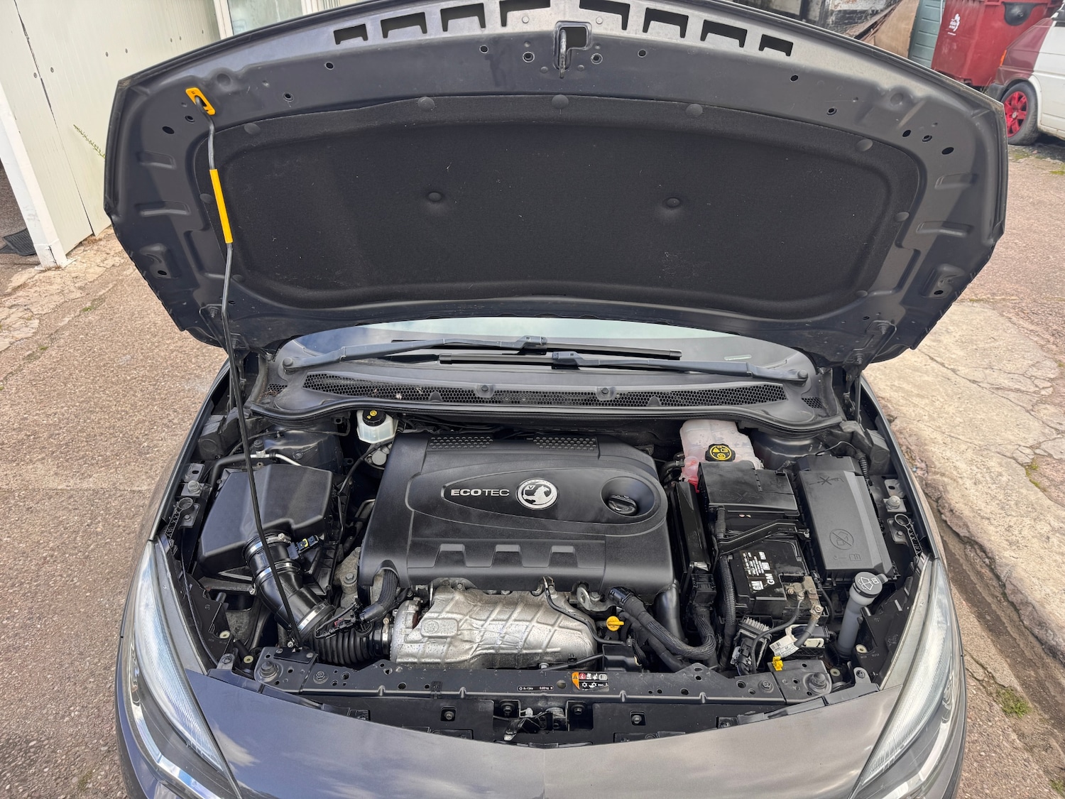 Used Vauxhall Astra 2013 for sale - 77896802: Photo 10