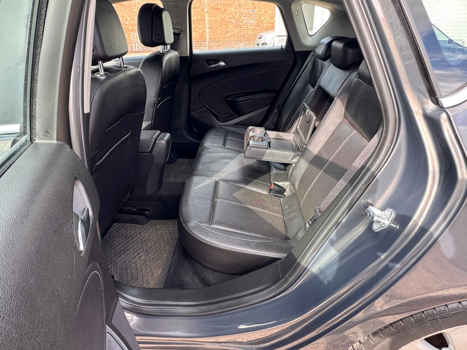 Used Vauxhall Astra 2013 for sale - 77896802: Photo 15