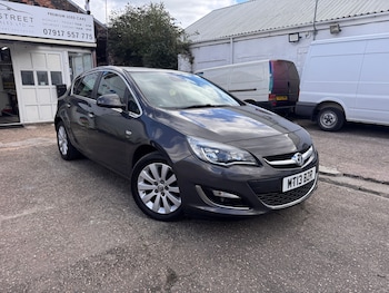 Vauxhall Astra feature image