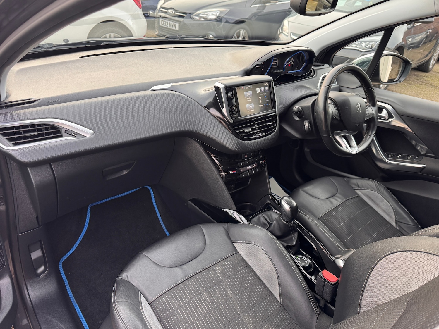 Used Peugeot 2008 2015 for sale - 77896755: Photo 19