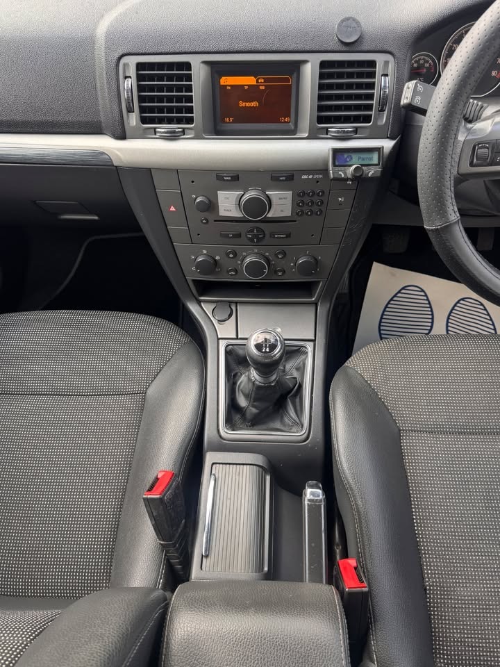 Used Vauxhall Vectra 2008 for sale - 77398474: Photo 17