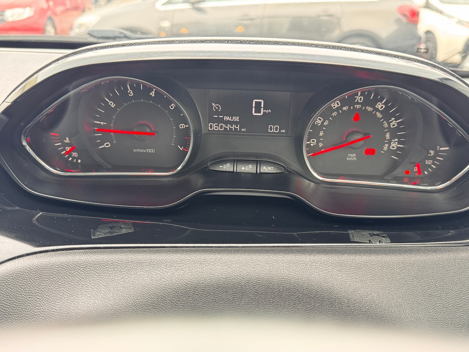 Used Peugeot 208 2014 for sale - 77896752: Photo 12