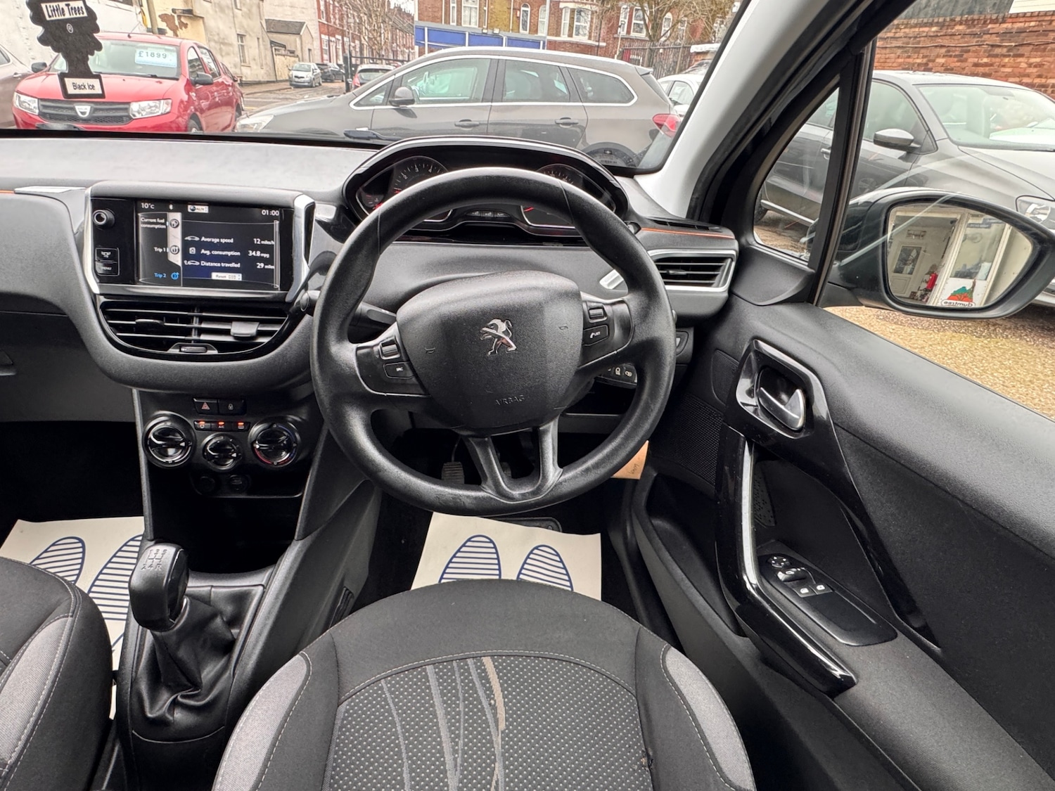 Used Peugeot 208 2014 for sale - 77896752: Photo 16