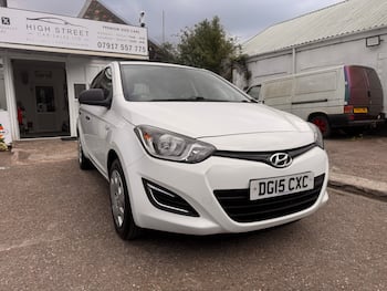 Used Hyundai i20 2015 for sale - 79570348: Photo