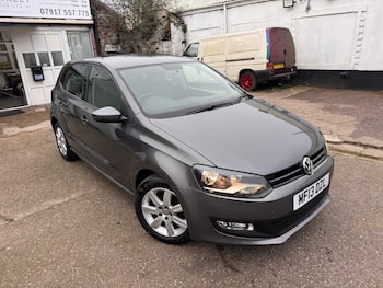 Used Volkswagen Polo 2013 for sale - 79775507: Photo