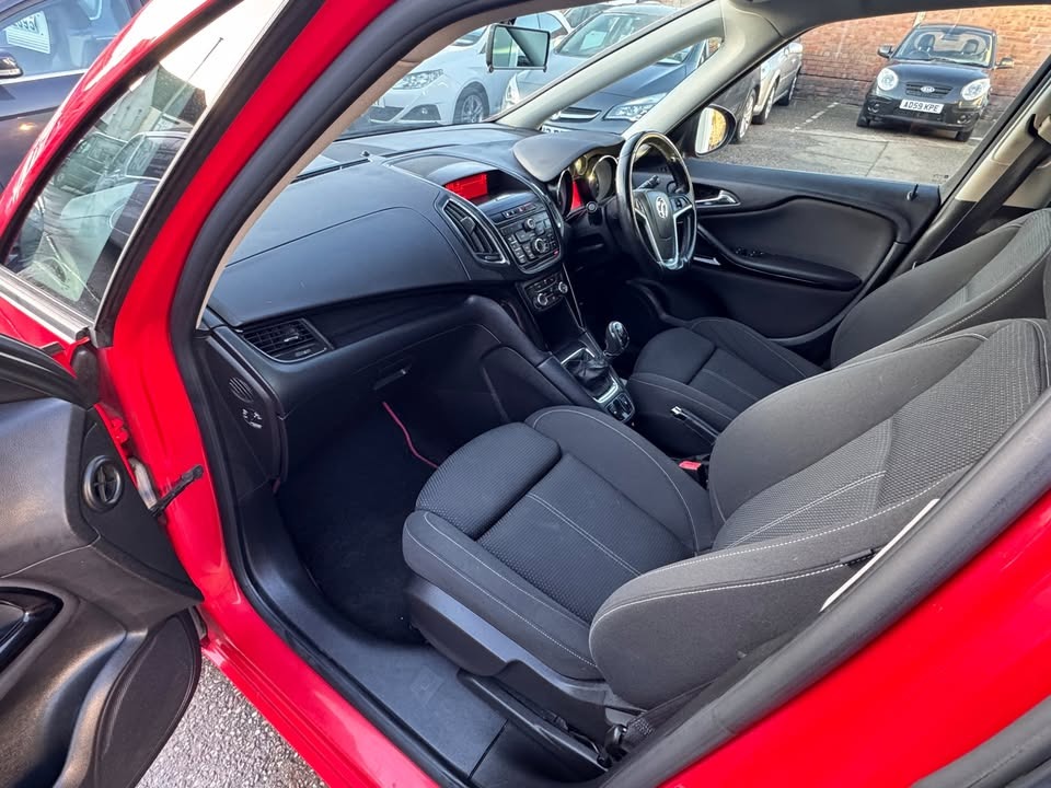 Used Vauxhall Zafira 2013 for sale - 77398472: Photo 12