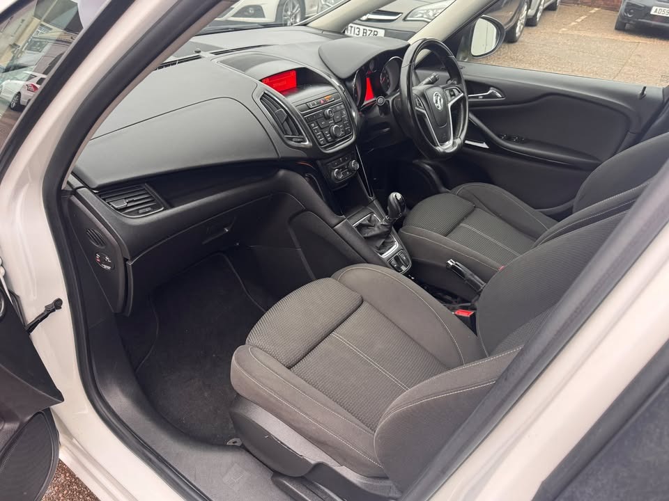 Used Vauxhall Zafira 2014 for sale - 77398473: Photo 18