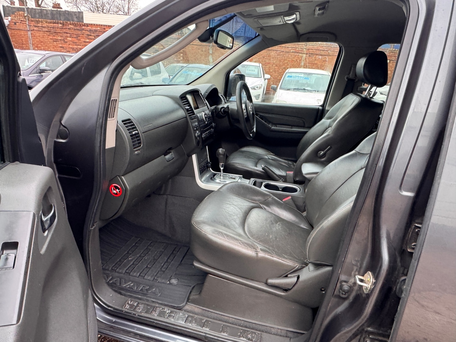 Used Nissan Navara 2013 for sale - 77896599: Photo 16