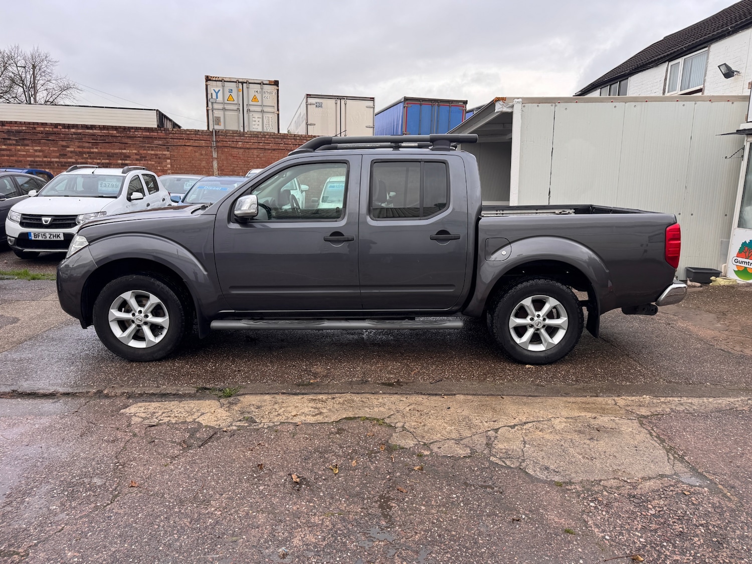 Used Nissan Navara 2013 for sale - 77896599: Photo 4