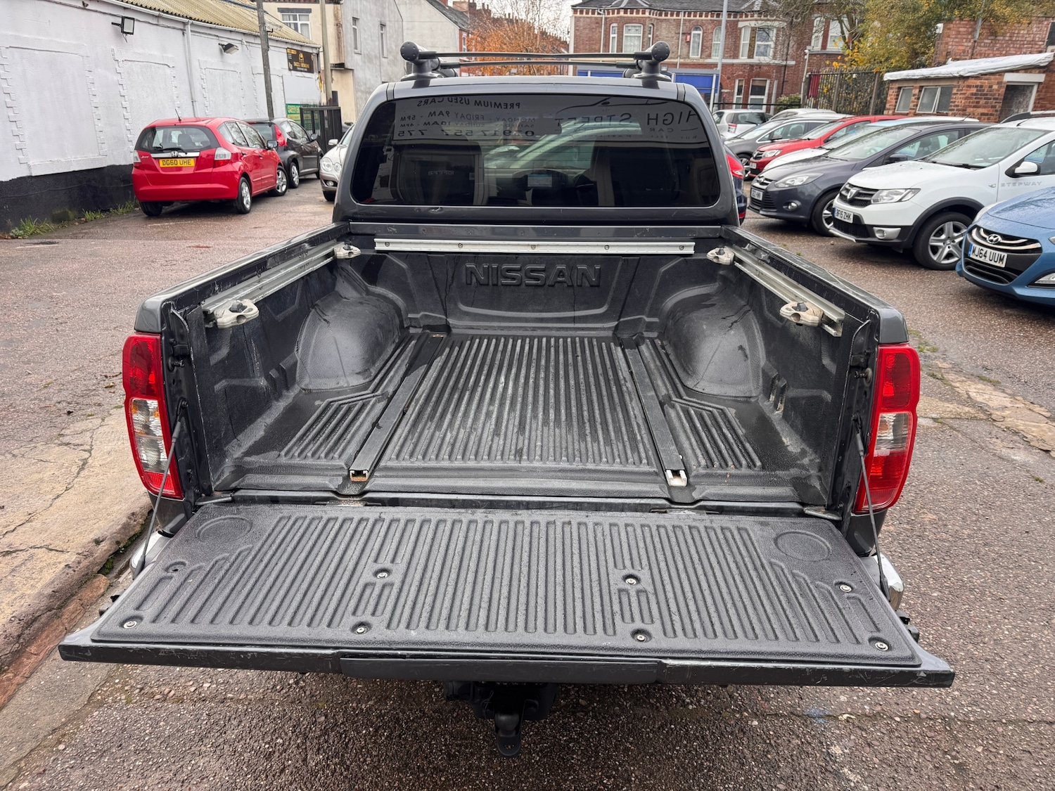 Used Nissan Navara 2013 for sale - 77896599: Photo 9