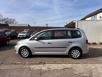 Used Volkswagen Touran 2012 for sale - 78004676: Photo
