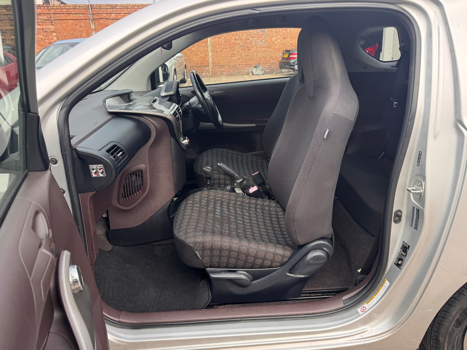 Used Toyota IQ 2010 for sale - 77896767: Photo 16