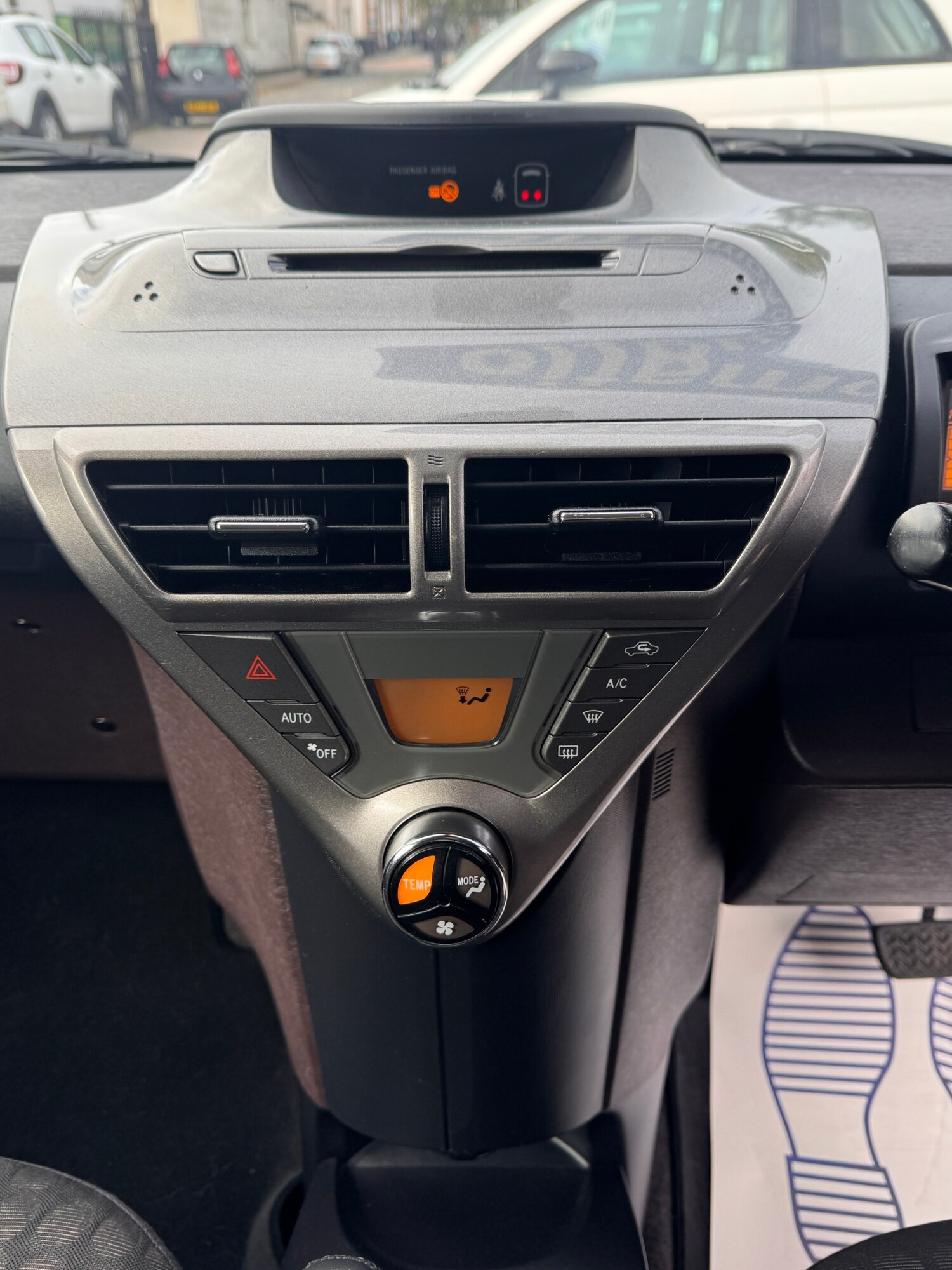 Used Toyota IQ 2010 for sale - 77896767: Photo 17