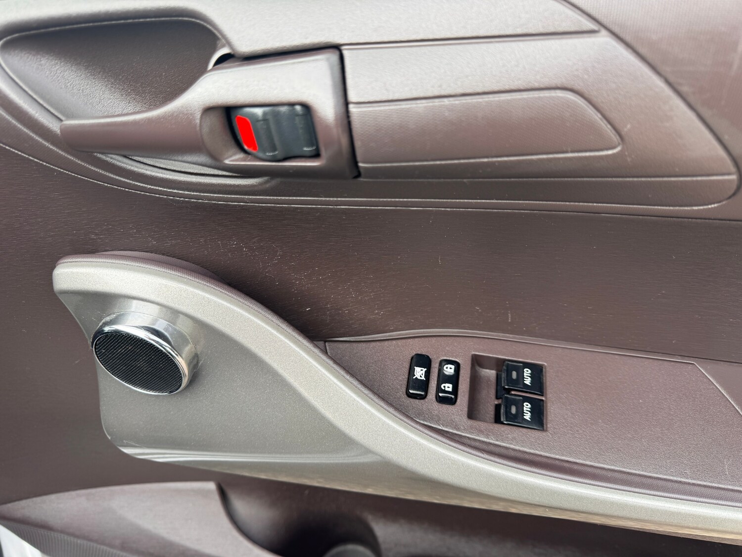 Used Toyota IQ 2010 for sale - 77896767: Photo 22