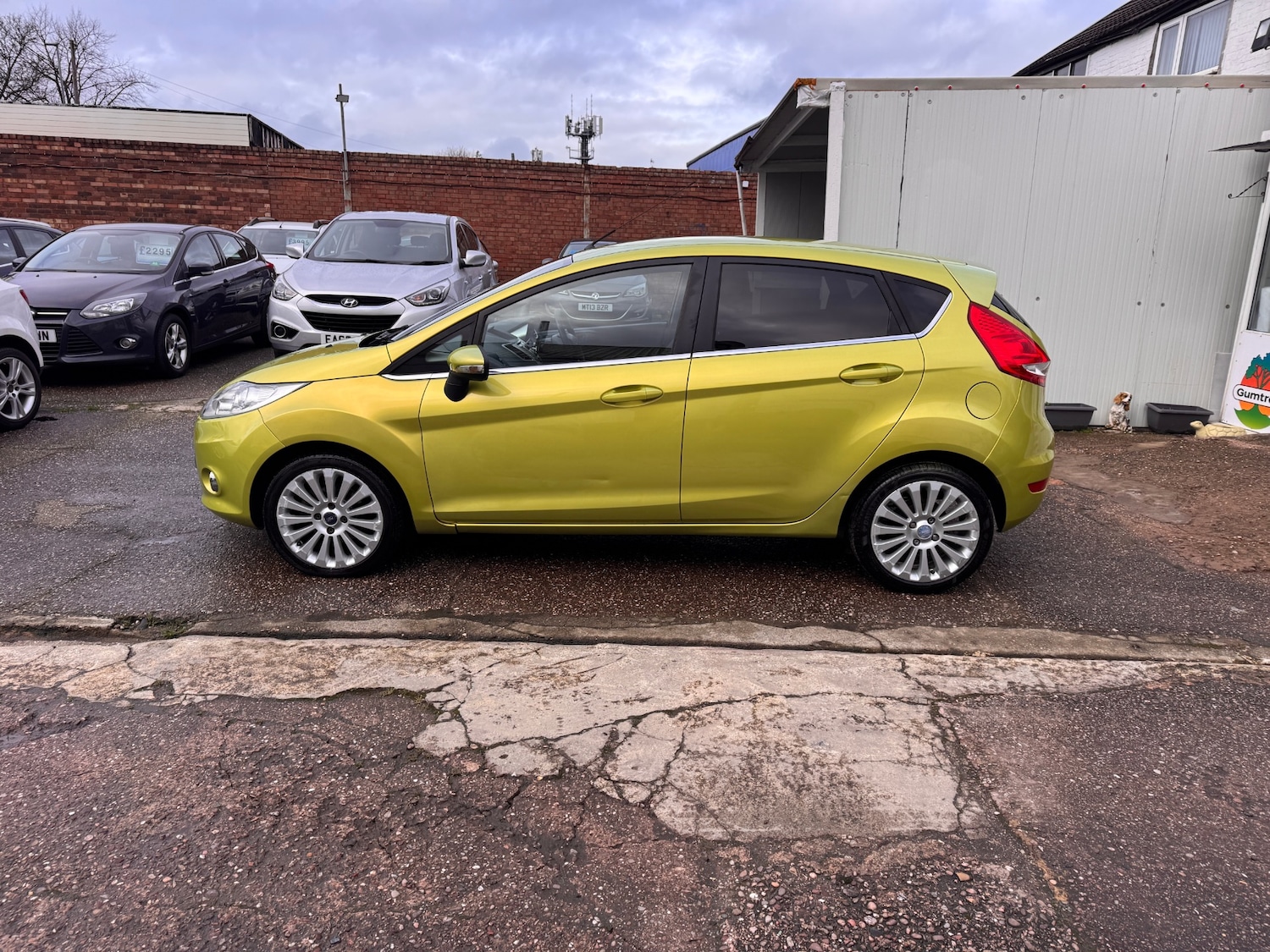 Used Ford Fiesta 2010 for sale - 77896759: Photo 5