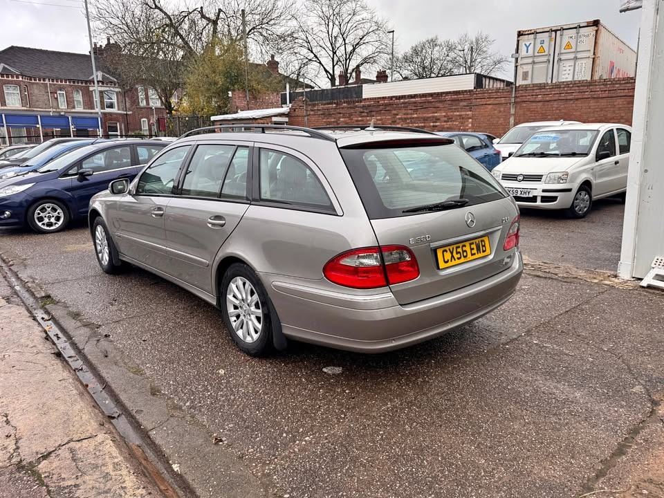 Used Mercedes-Benz E Class 2006 for sale - 77398466: Photo 2