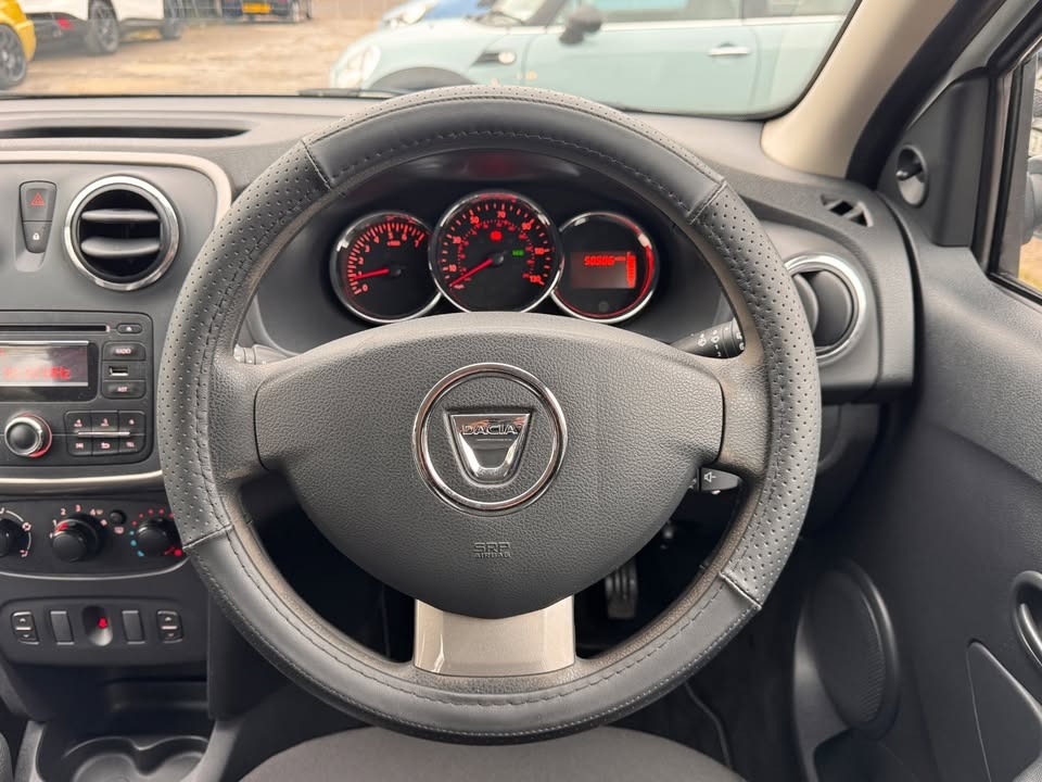 Used Dacia Sandero Stepway 2015 for sale - 77395343: Photo 12