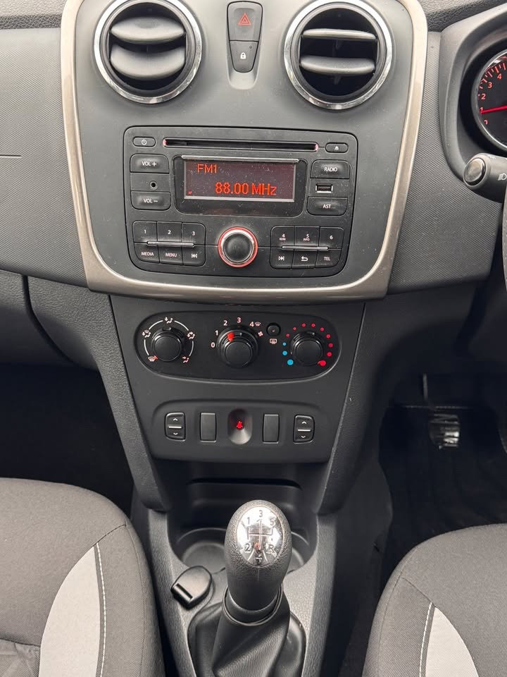 Used Dacia Sandero Stepway 2015 for sale - 77395343: Photo 16