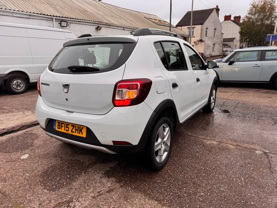 Used Dacia Sandero Stepway 2015 for sale - 77395343: Photo 7