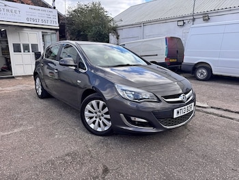 Used Vauxhall Astra 2013 for sale - 77395302: Photo