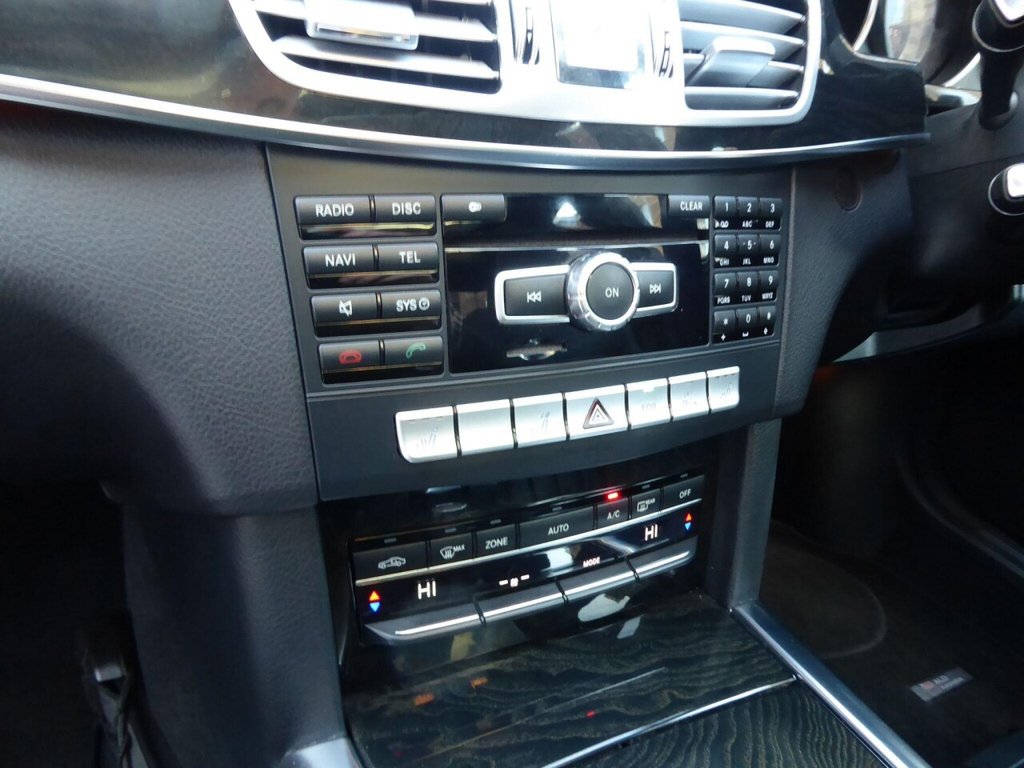 Used Mercedes-Benz E Class 2013 for sale - 76724322: Photo 20