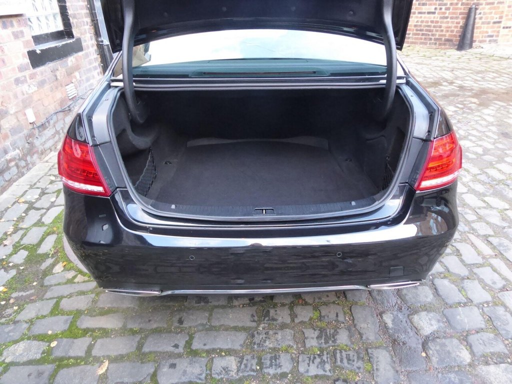 Used Mercedes-Benz E Class 2013 for sale - 76724322: Photo 24