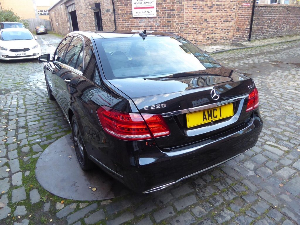 Used Mercedes-Benz E Class 2013 for sale - 76724322: Photo 4