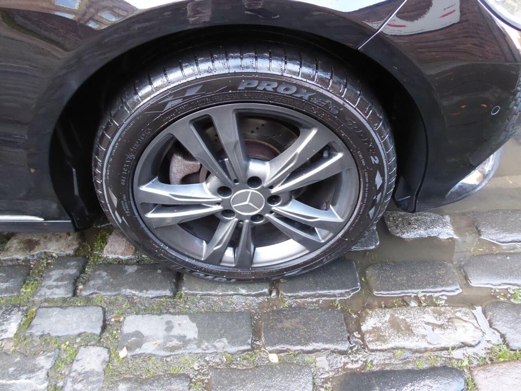 Used Mercedes-Benz E Class 2013 for sale - 76724322: Photo 9