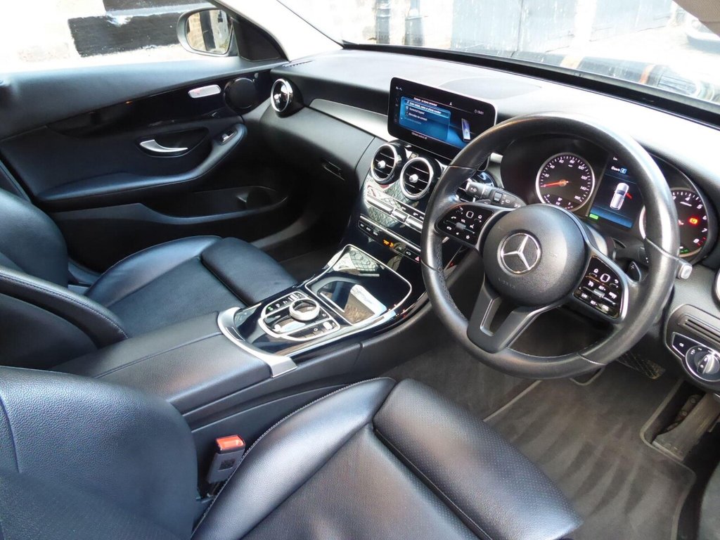 Used Mercedes-Benz C Class 2018 for sale - 76725031: Photo 12