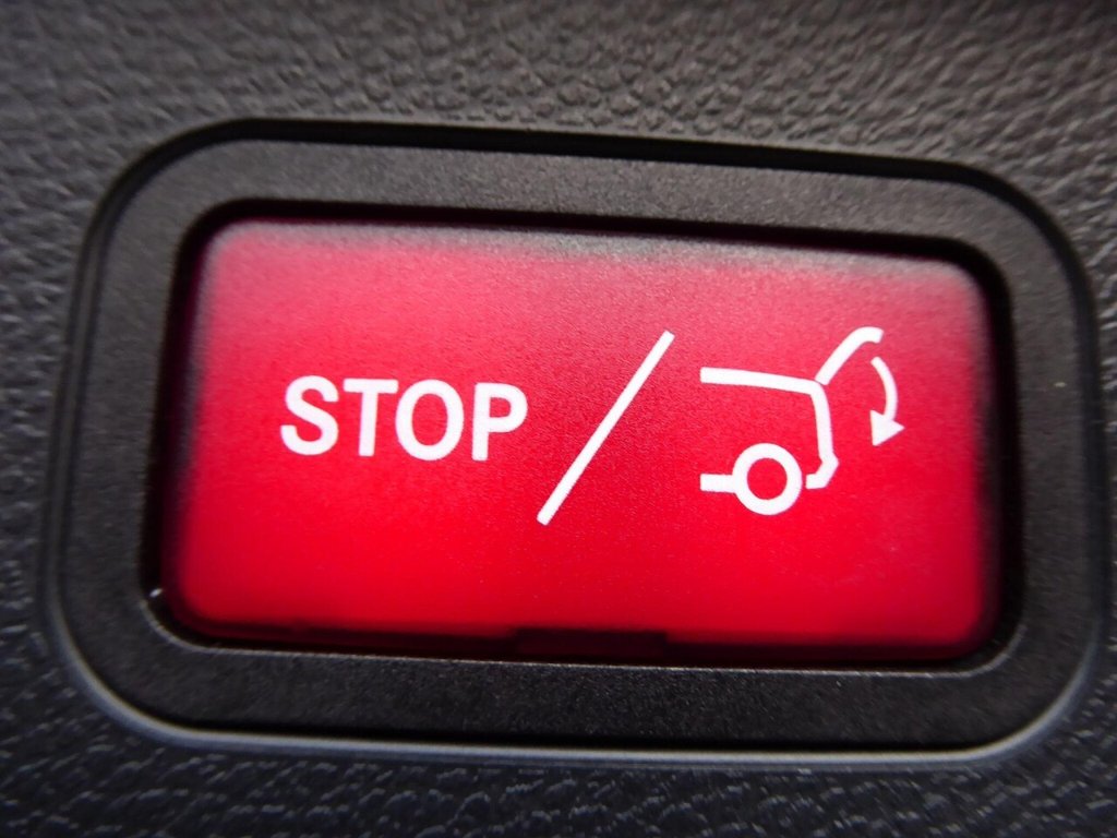 Used Mercedes-Benz C Class 2018 for sale - 76725031: Photo 20