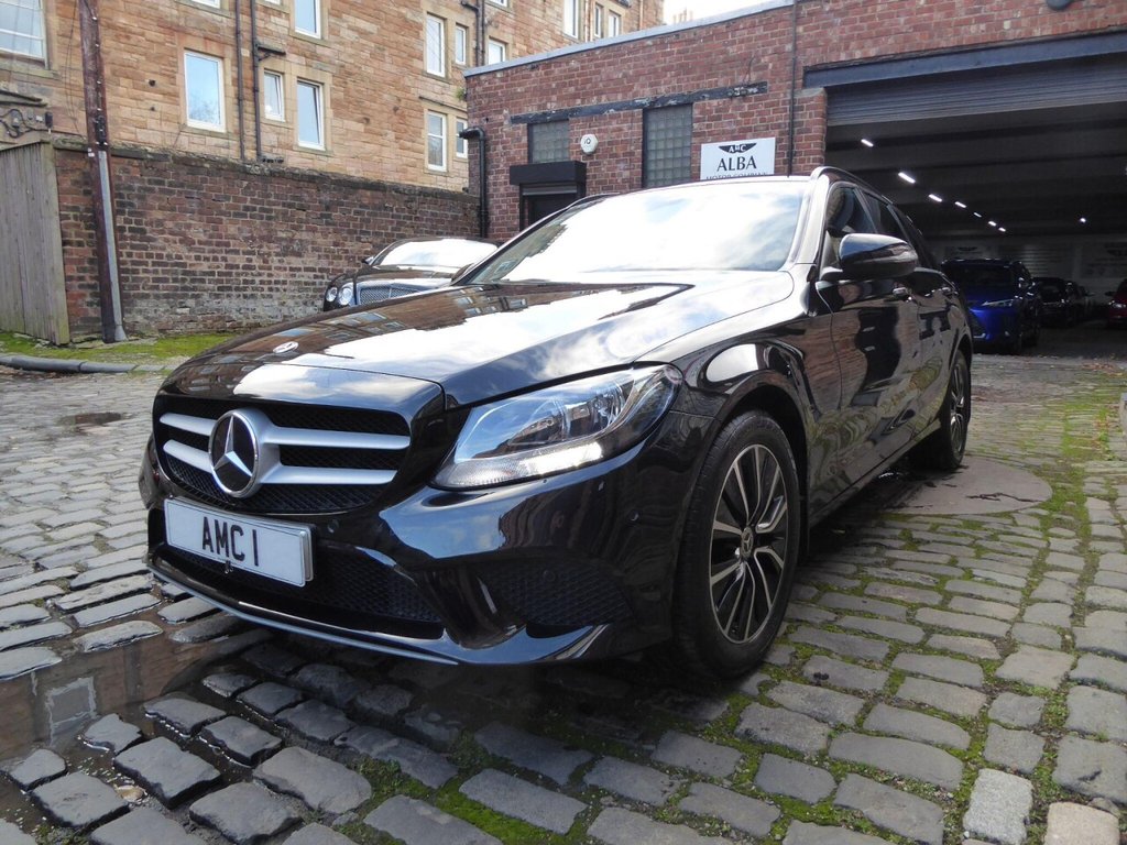 Used Mercedes-Benz C Class 2018 for sale - 76725031: Photo 3