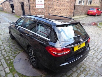 Used Mercedes-Benz C Class 2018 for sale - 76725031: Photo