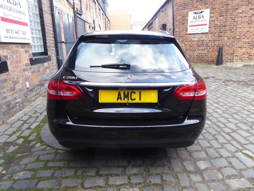 Used Mercedes-Benz C Class 2018 for sale - 76725031: Photo 5