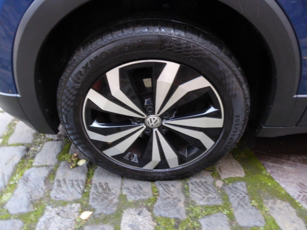 Used Volkswagen T-Cross 2020 for sale - 76724282: Photo 9