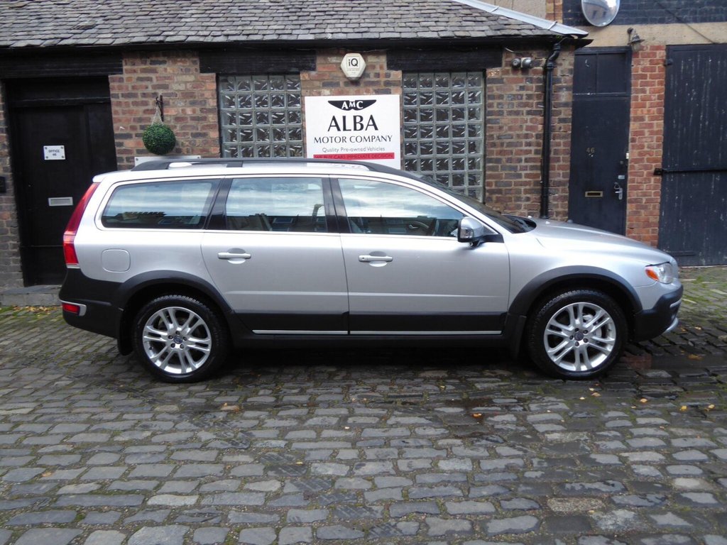 Used Volvo XC70 2014 for sale - 76724327: Photo 7