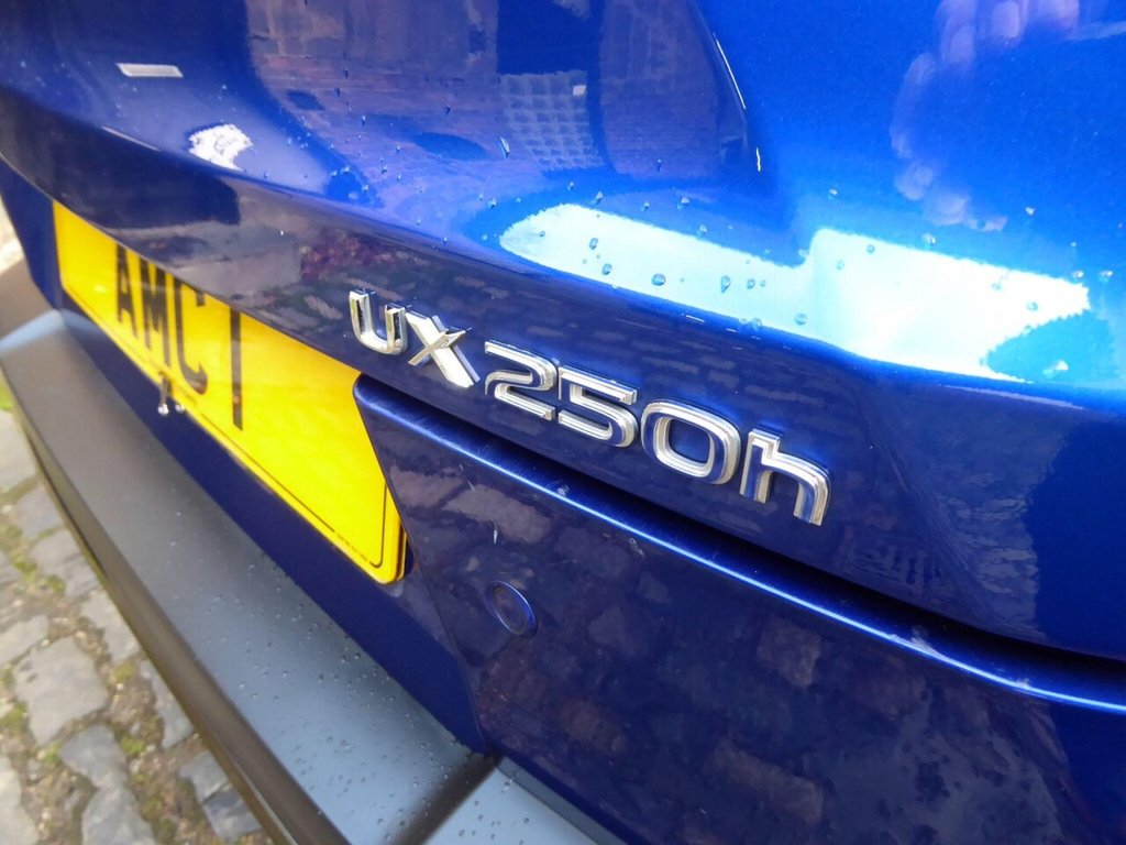 Used Lexus UX 2020 for sale - 76725004: Photo 28