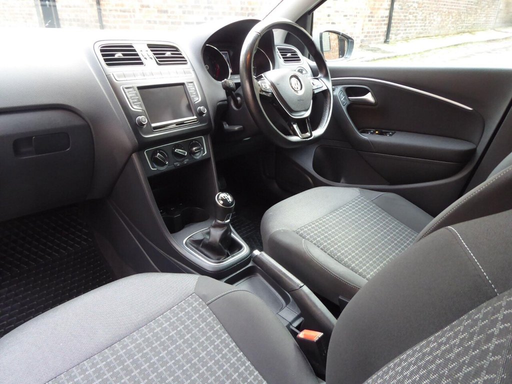 Used Volkswagen Polo 2016 for sale - 76962606: Photo 10