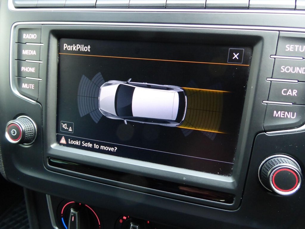 Used Volkswagen Polo 2016 for sale - 76962606: Photo 15