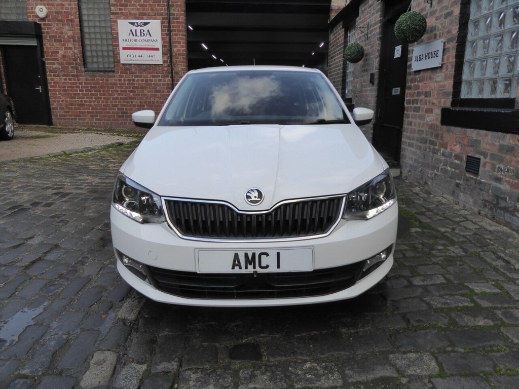 Used Skoda Fabia 2015 for sale - 76883403: Photo 2