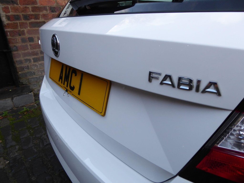 Used Skoda Fabia 2015 for sale - 76883403: Photo 25