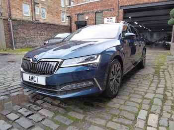 Used Skoda Superb 2021 for sale - 77133429: Photo