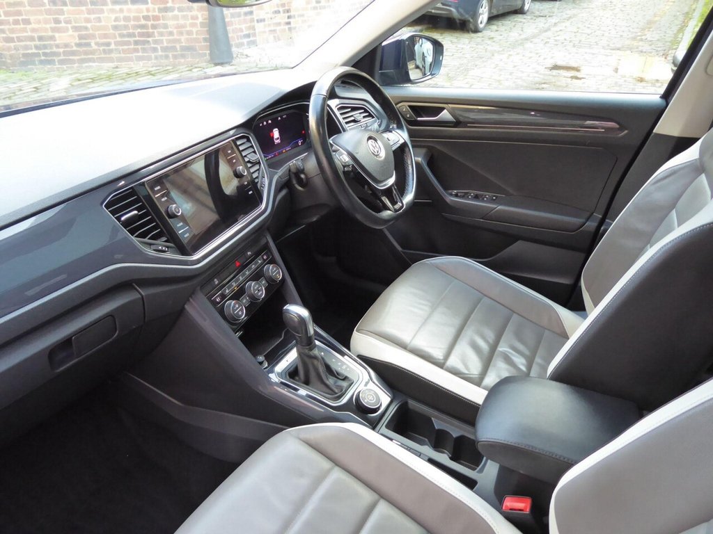 Used Volkswagen T-Roc 2019 for sale - 76724400: Photo 12