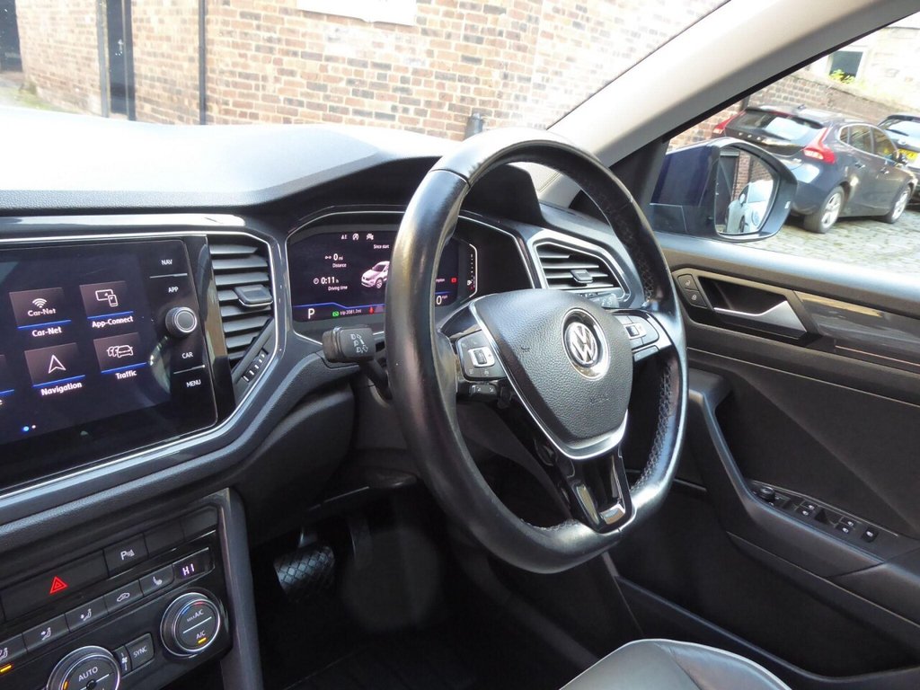 Used Volkswagen T-Roc 2019 for sale - 76724400: Photo 13