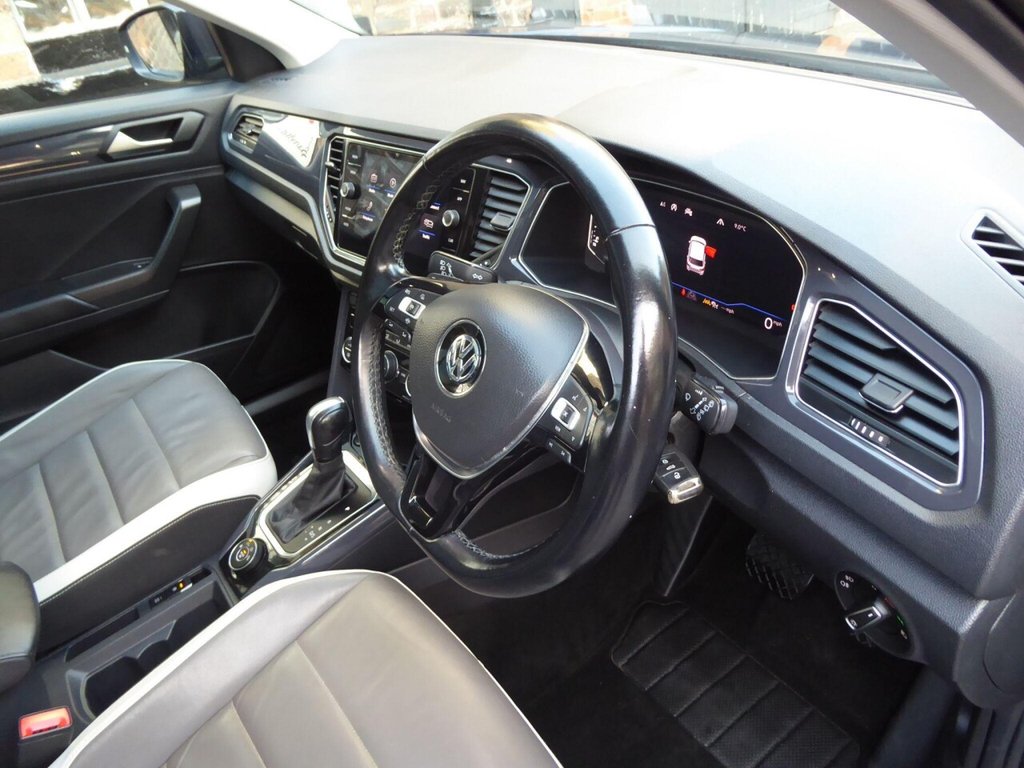 Used Volkswagen T-Roc 2019 for sale - 76724400: Photo 14