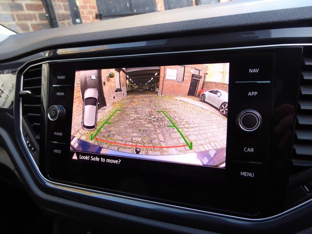 Used Volkswagen T-Roc 2019 for sale - 76724400: Photo 20